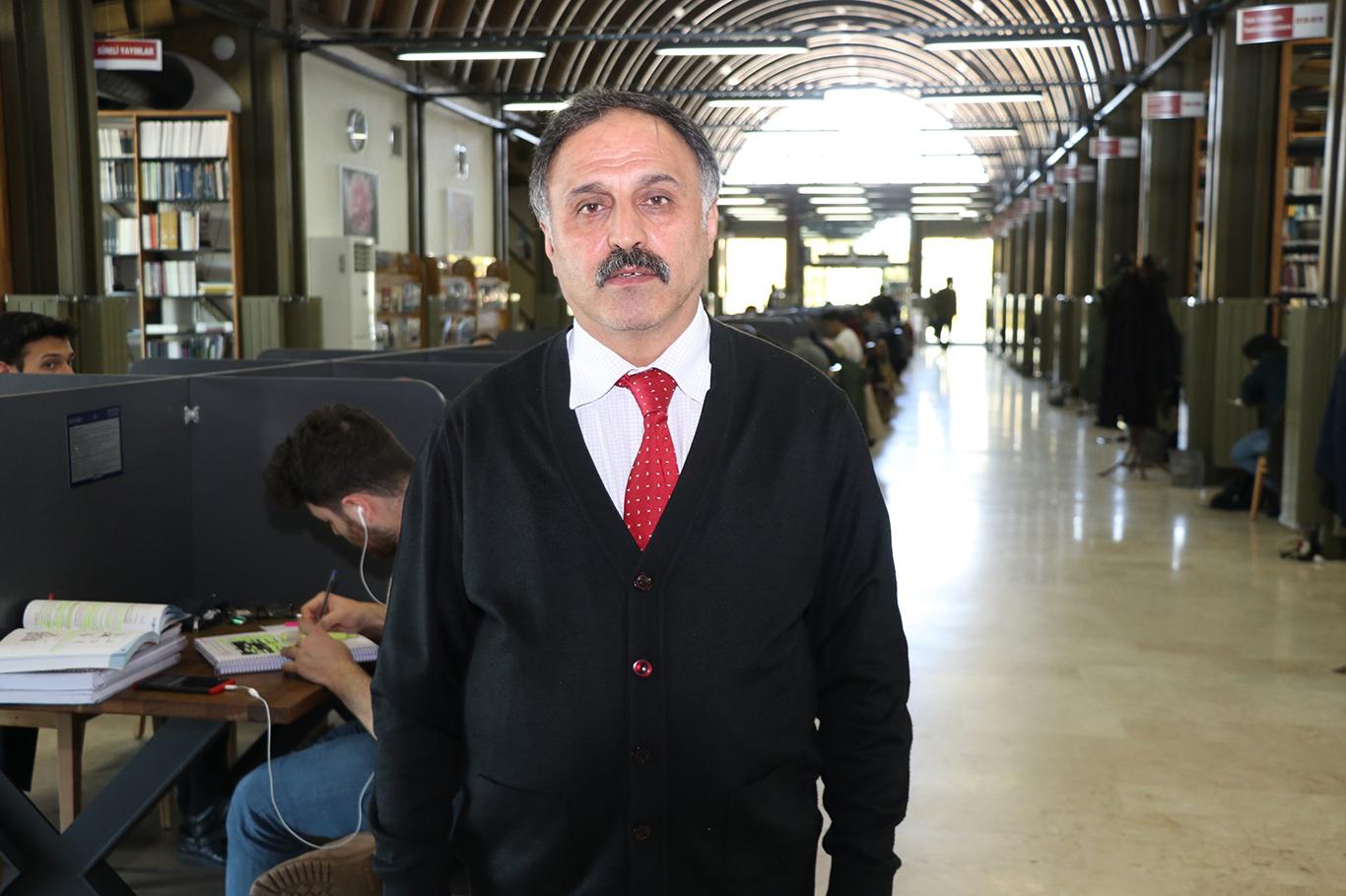 "Kitap ve kütüphanenin önemi yılın her haftasında anlatılmalıdır" "Kitap ve kütüphanenin önemi yılın her haftasında anlatılmalıdır"